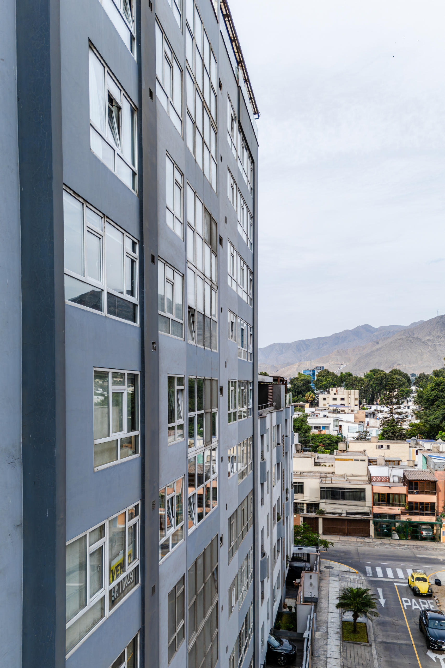 Edificio Multifamiliar - 100% Ventanas PVC - Stgo. de Surco - 2015