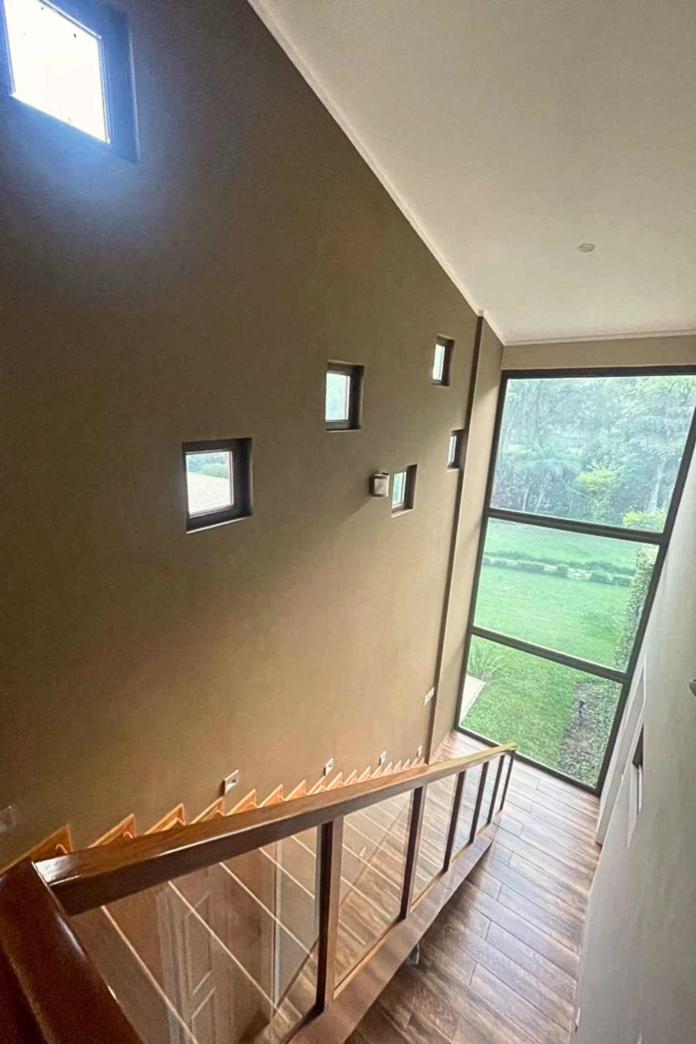 Ventanas Fijas en PVC - Instalada en 2018 - Cieneguilla